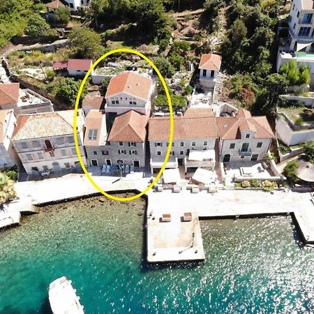 Rose - Apartmani Janovic Luštica Exteriér fotografie