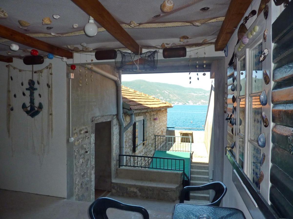 Rose - Apartmani Janovic Luštica Exteriér fotografie