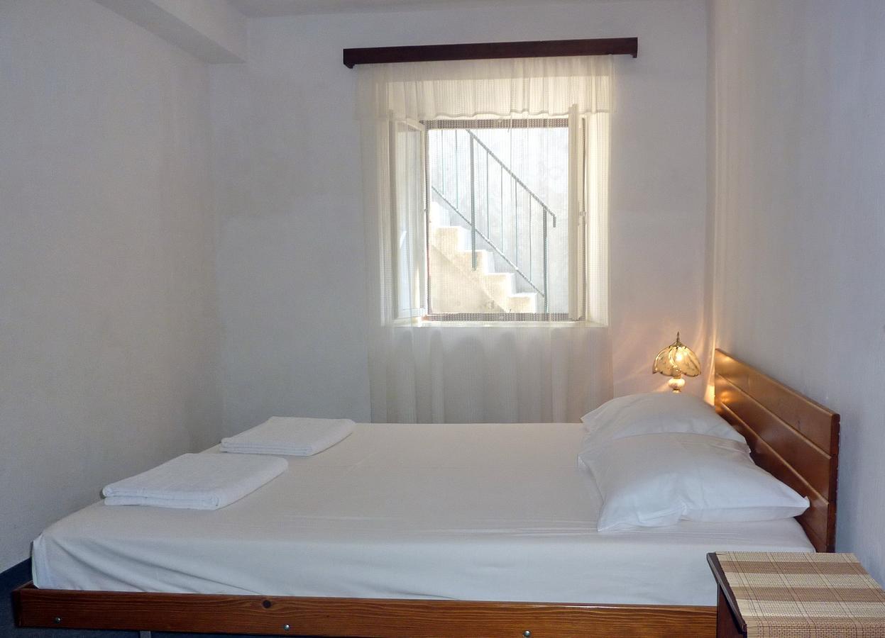 Rose - Apartmani Janovic Luštica Exteriér fotografie